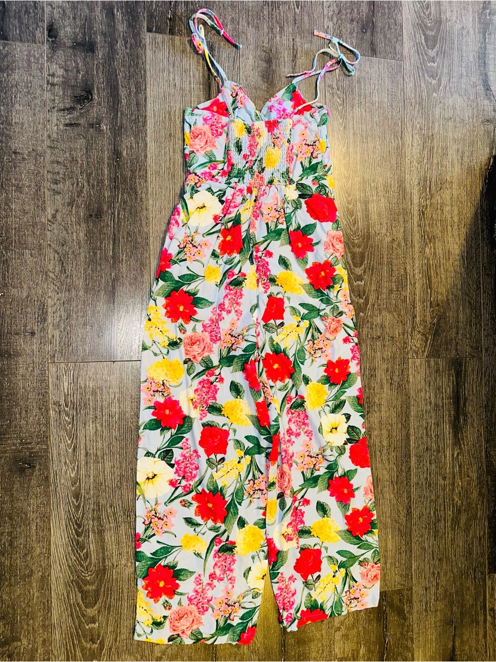 Old Navy Woman Tropical Floral One-Piece Jumpsuit - Picture 3 of 6